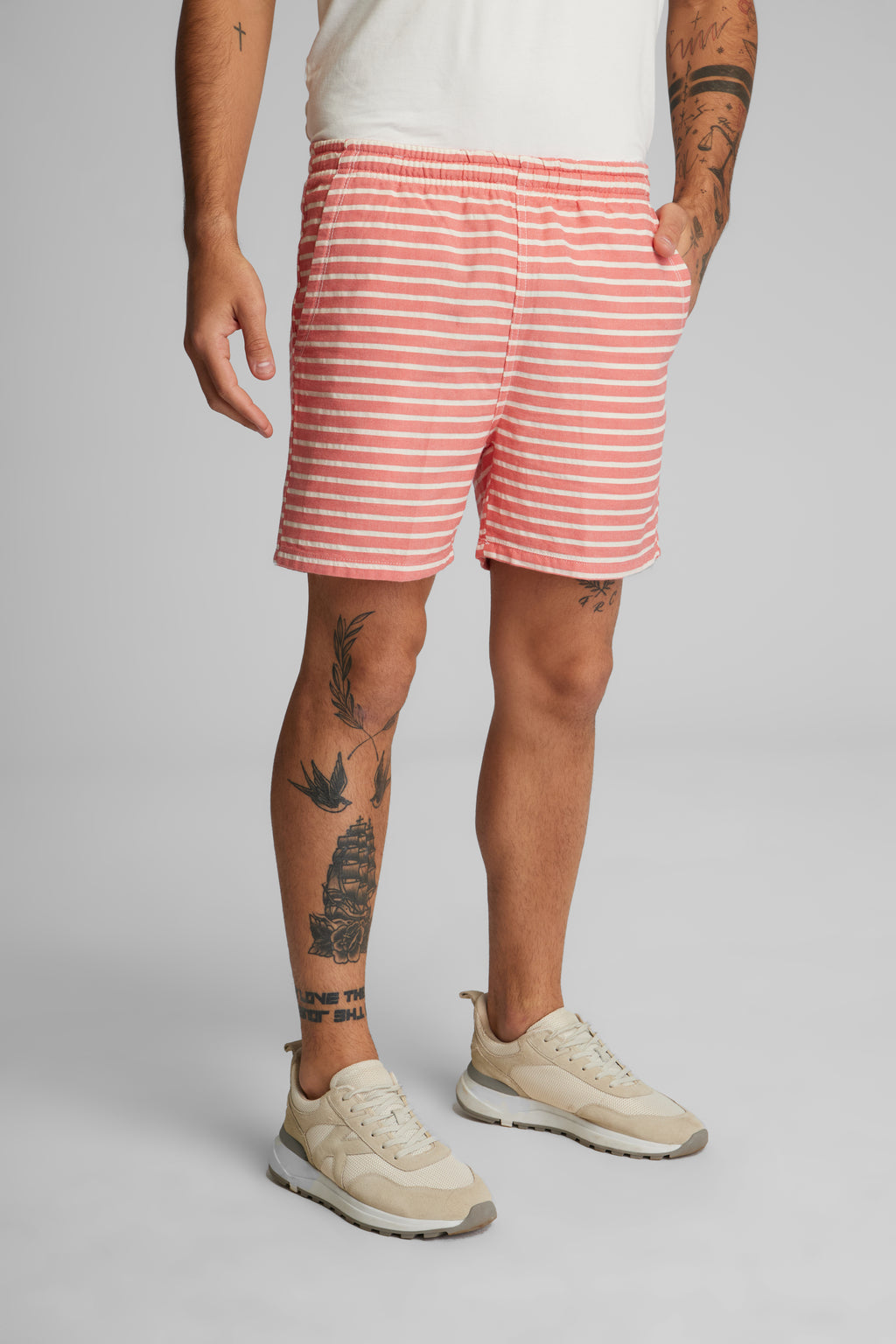 SHORTS SARJA KING&JOE TRADICIONAL LISTRADO